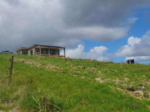 2 bed, 1 bath & WC ( Kea plan 86m2) Monopitch with verandah