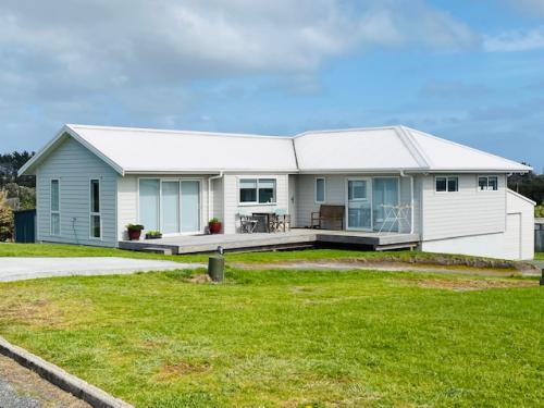 3 bed, 2 bath - 111m2 (Seaside Getaway Plan)