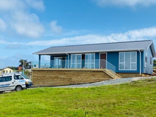 3 bed, 2 bath - 105m2 (Punga XL Plan). Gable Roof